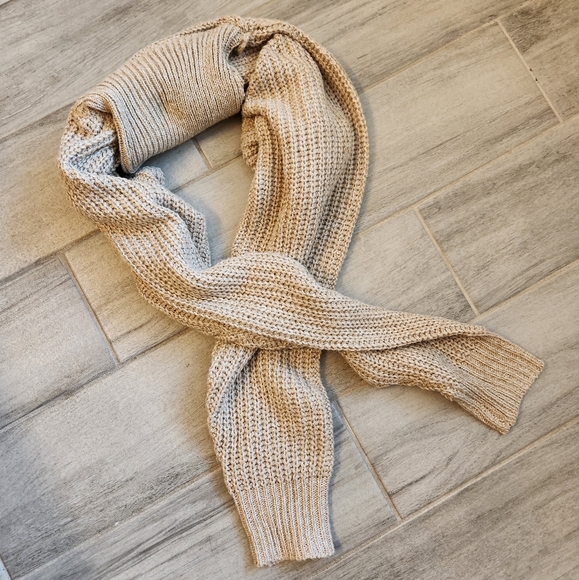 PrettyLittleThing PLT Sweater XS Beige Chunky Knit Cropped Cut Out Turtle New - Picture 5 of 12